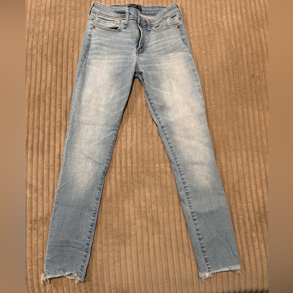 Abercrombie & Fitch Harper ankle jeans